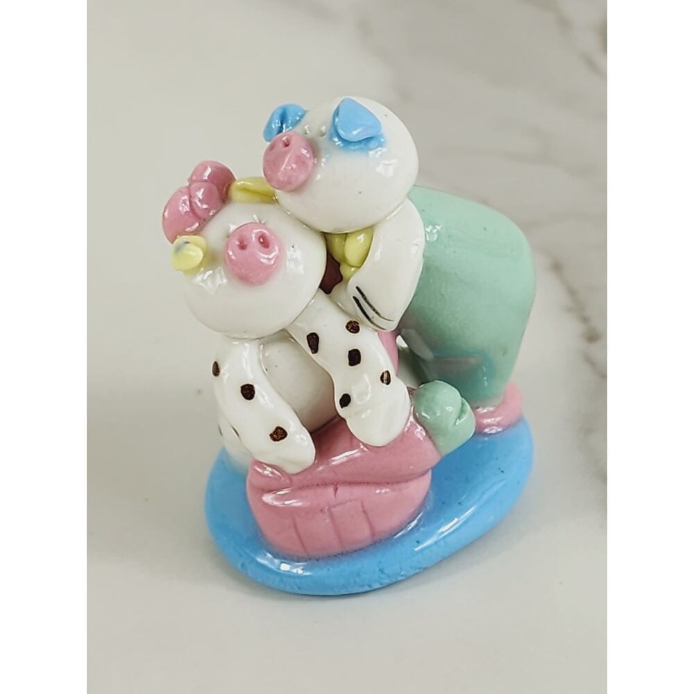 Mini Pig Piglet Piggy Happy Couple Cooking 1 1/2" Pottery Figurine 90s Vintage